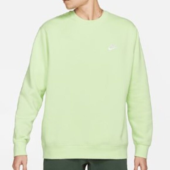 Nike - Sportswear Club Fleece Crew Sweatshirt - Unisex - Picture 2 of 16